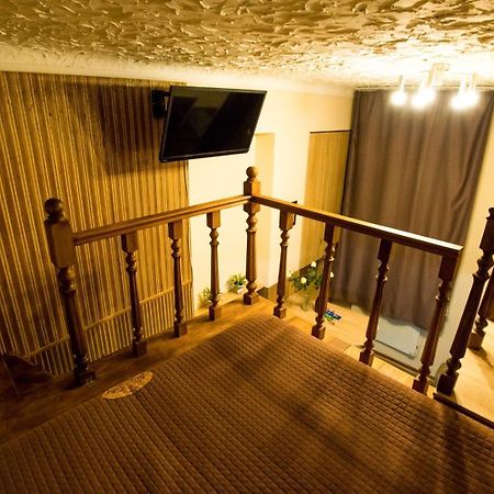 Apartment On Pekarska Street Lviv Exterior photo